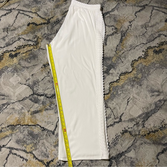 Elegant White Lace-Trim Joggers - Picture 5 of 14